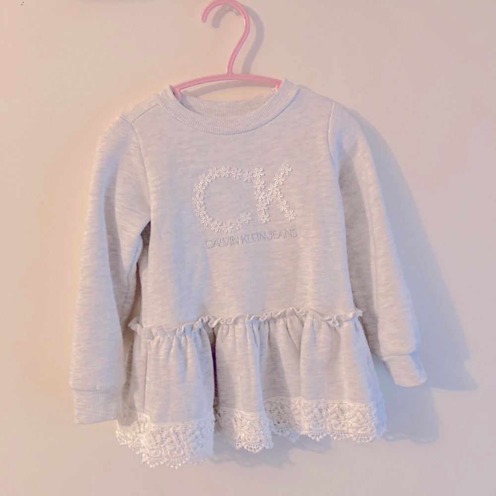 Calvin Klein Toddler Girls Sweatshirt with Lace Size 3T